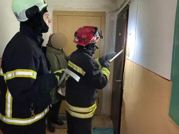 Рятувальники провели «спецоперацію» у багатоповерхівці в Луцьку