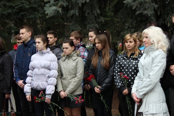 Луцьк вшанував в’язнів нацистських концтаборів. ФОТО