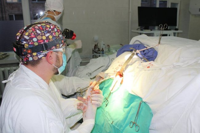 У ковельській лікарні вперше провели операцію на хребті