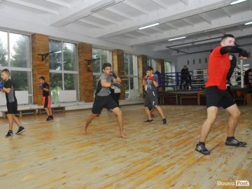 Відкрите тренування з кікбоксингу в Луцьку: як це було. ФОТО