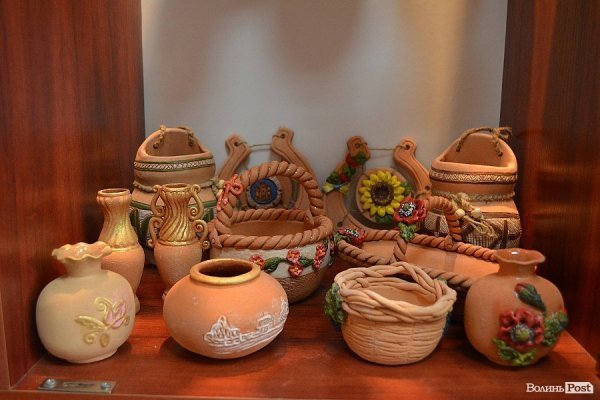 Митці Луцька майстрували у «Різдвяній майстерні». ФОТО