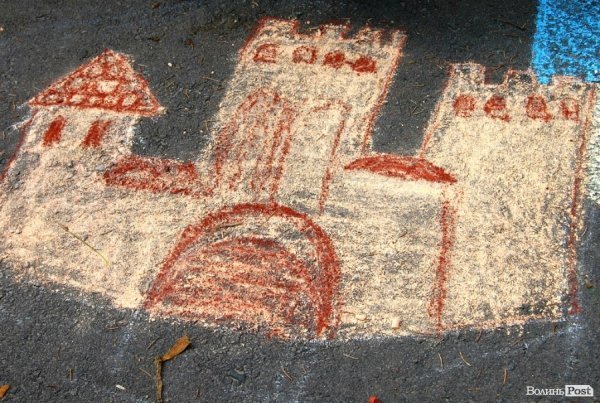 Луцький парк став кольоровішим у День Європи