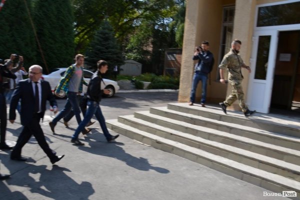 Як революціонери «гуляли» з губернатором Волині. ФОТО