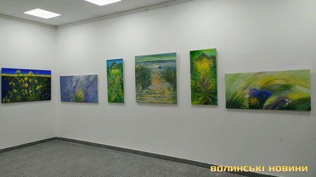 У луцькій Галереї мистецтв – виставка волинської художниці Світлани Костукевич