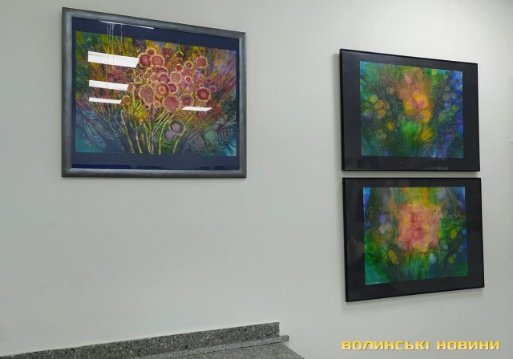 У луцькій Галереї мистецтв – виставка волинської художниці Світлани Костукевич