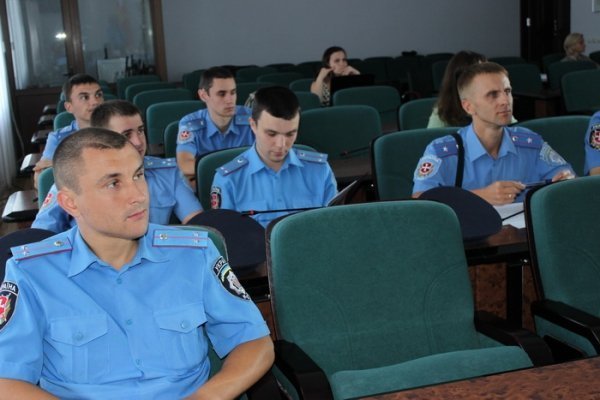 Нью-Йоркський полісмен навчав луцьких міліціонерів. ФОТО