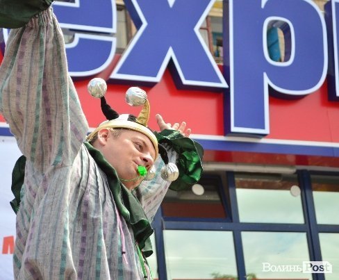 У Луцьку відкрився ще один  «Там Там». ФОТО