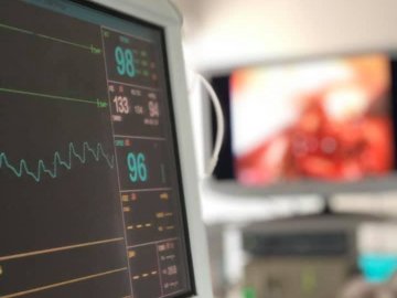 На Волині жінці видалили матку новітнім методом. ФОТО