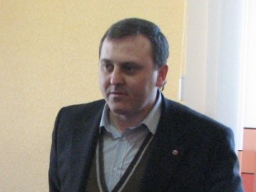 Луцькрада повинна заборонити звільняти лікарів, – депутат Осіпов 
