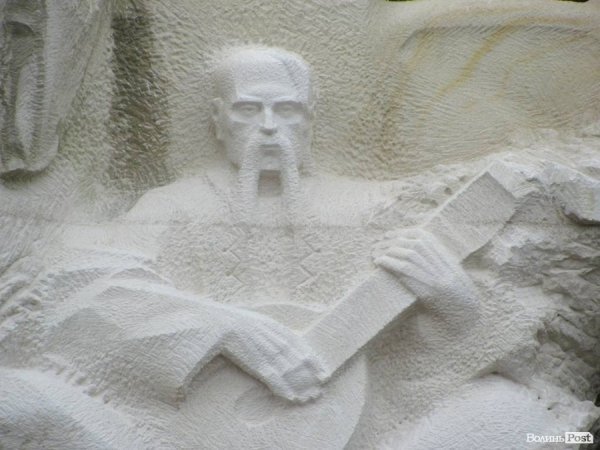 Під Луцьком відкрили єдиний на Волині пам’ятник козакові Мамаю 