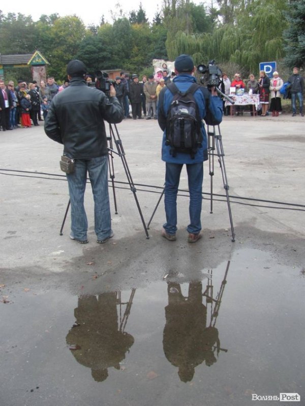 Під Луцьком відкрили єдиний на Волині пам’ятник козакові Мамаю 