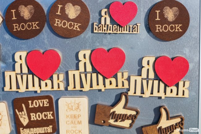 Другий день «Бандерштату» в обличчях та миттєвостях. ФОТОРЕПОРТАЖ