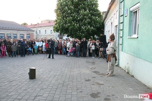 Луцьк відкрив туристичний сезон незвичною екскурсією. ФОТО