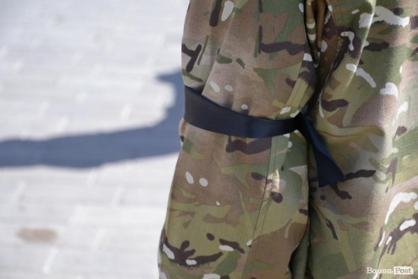 Луцьк попрощався із бійцем батальйону «Айдар», що загинув на Сході. ФОТО