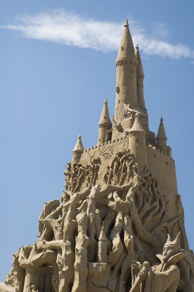 Вражаючі замки з піску. ФОТО