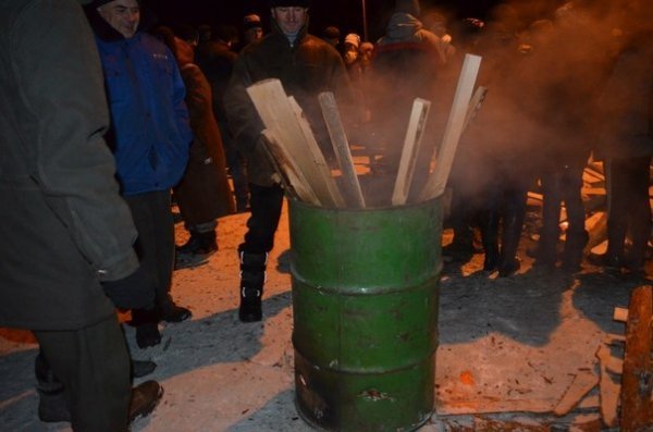 Як Автомайдан «стеріг» луцьких солдатів. ФОТО