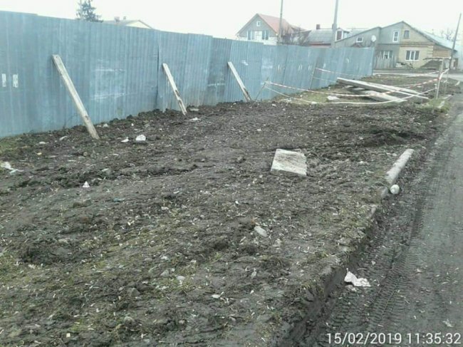 Через залишений безлад після земляних робіт на працівника «Луцьктепло» склали протокол