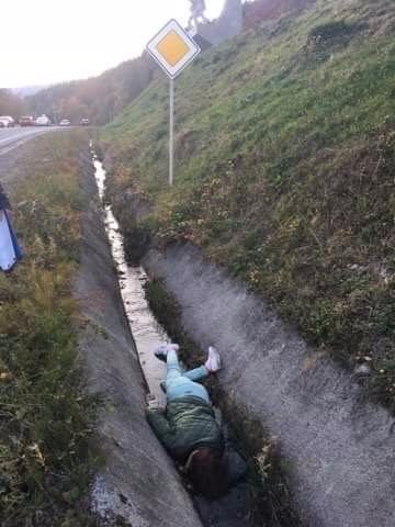 На Львівщині у рові знайшли тіло зниклої дівчини