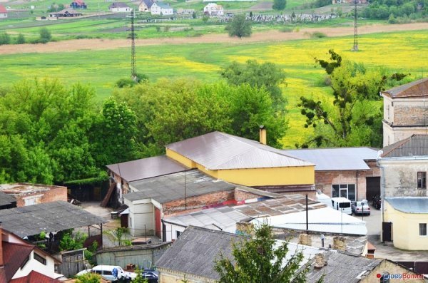 Луцьк з В'їзної вежі замку. ФОТО