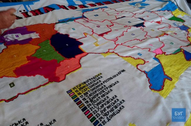 У Володимирі вишивали карту України