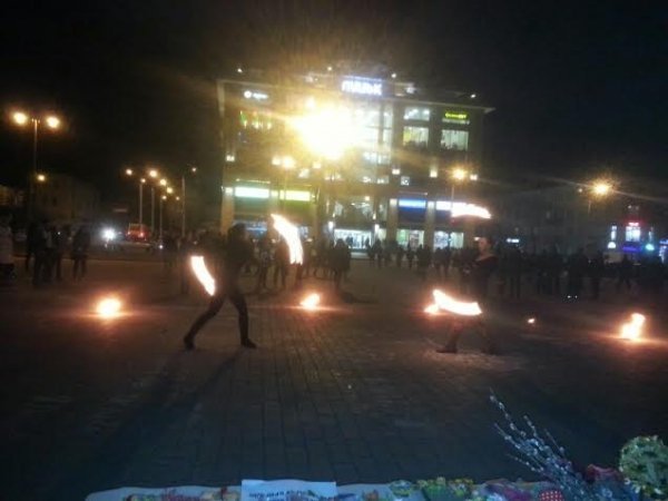 У Луцьку  ярмаркували по-весняному та збирали допомогу 14 бригаді. ФОТО