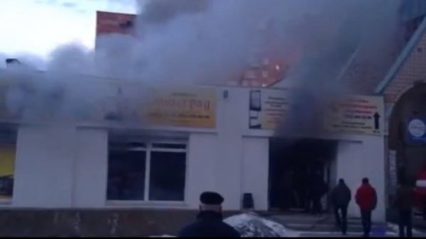 Під Києвом вибухнув супермаркет. ВІДЕО