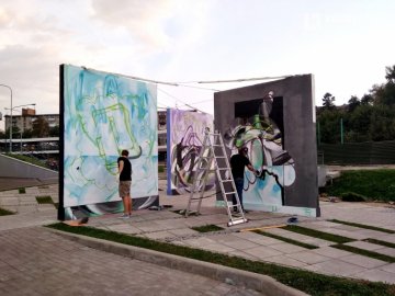 У луцькому Сіті Парку з'явилася нова експозиція. ФОТО