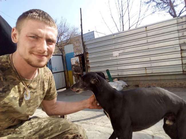 На Волині ветеран АТО сам виховує дворічного сина