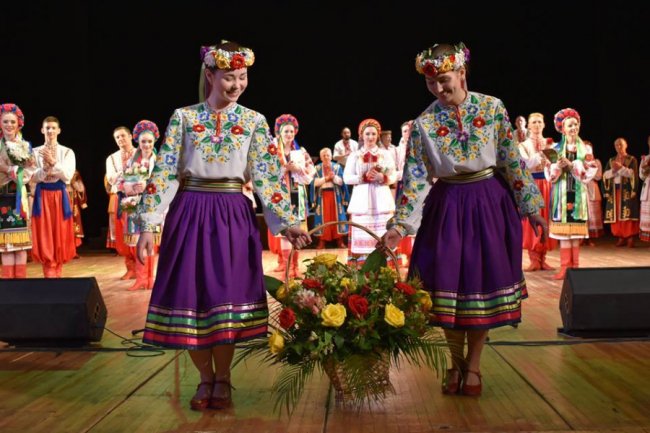 Артисток Волинського народного хору відзначили нагородами. ФОТО