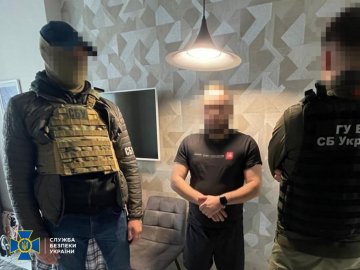 «Офіцер СБУ» з Києва видурював гроші у родин полонених