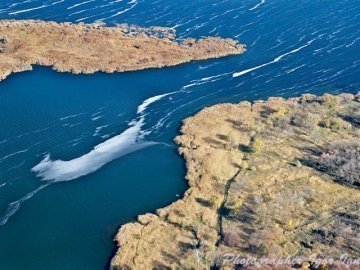 Невідома Україна на фото Ігора Ігнатьєва. Політ на мотопараплані. ФОТО