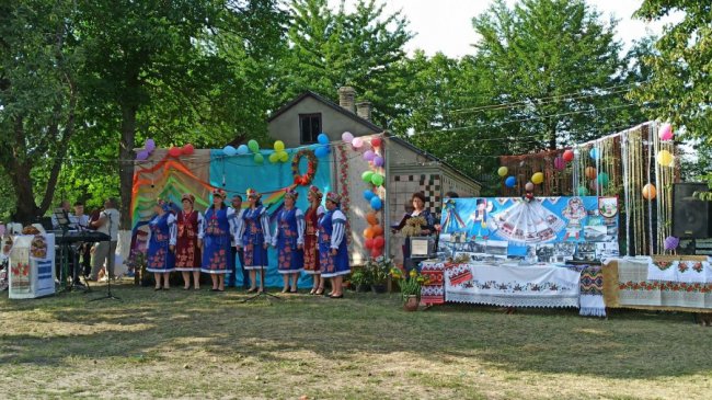 Співи, нагороди та смаколики: у селі Колодеже відсвяткували День села