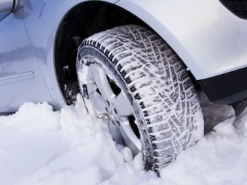 На Волині в кюветах «засіло» 4 машини