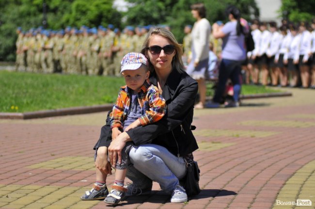 Фото випускного у військовому ліцеї в Луцьку