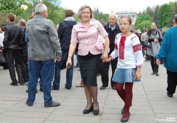 Як у Луцьку їли кашу і співали фронтових пісень