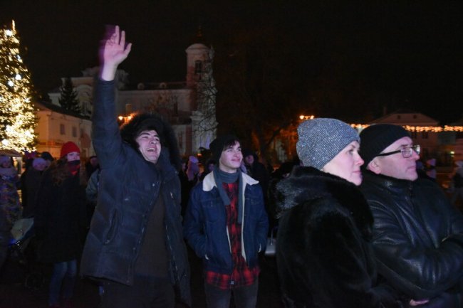 Як лучани колядували з відомими гуртами. ФОТО