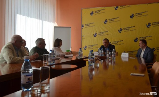 За нами, на відміну від «УКРОПів», нема олігарха, – Анатолій Гриценко у Луцьку