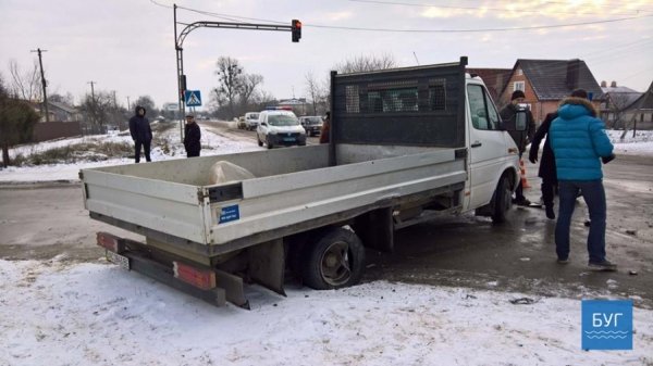 У Нововолинську – аварія із постраждалими