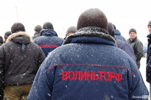 На Волині люди перекрили міжнародну трасу. ФОТО