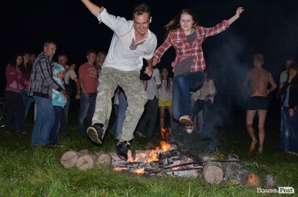 Як у Луцьку святкували Купала. ФОТО