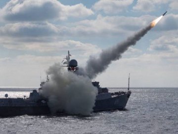  Росія вивела у Чорне море фрегат з «Калібрами» та активізує розвідку дронами