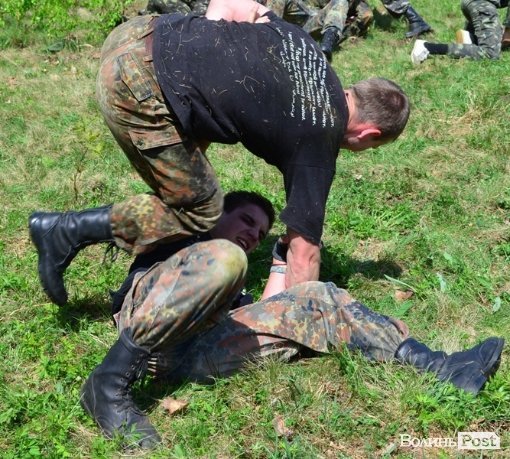 Дві сотні юнаків і дівчат «зникли» у волинських лісах на три дні. ФОТО. ВІДЕО