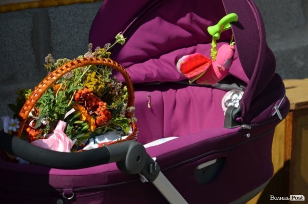 Як у Луцьку віряни відзначали Яблучного Спаса. ФОТО