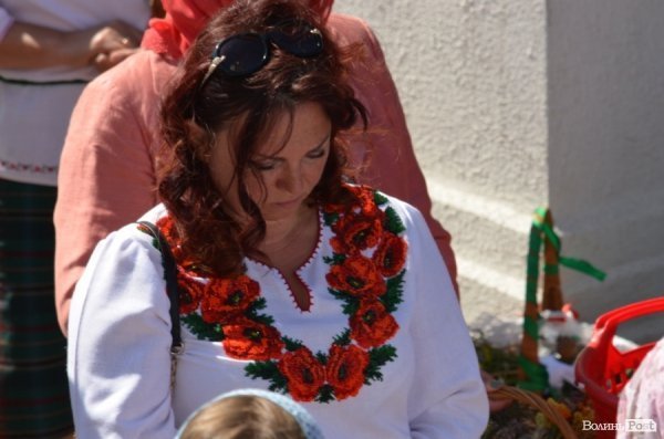 Як у Луцьку віряни відзначали Яблучного Спаса. ФОТО