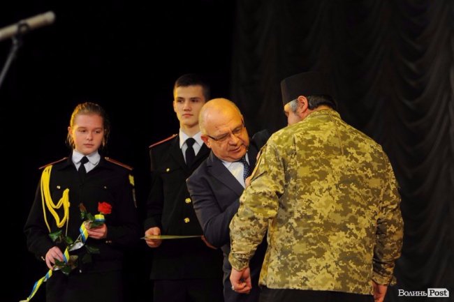 Свято моди та сирниковий рекорд. Добрі новини Волині