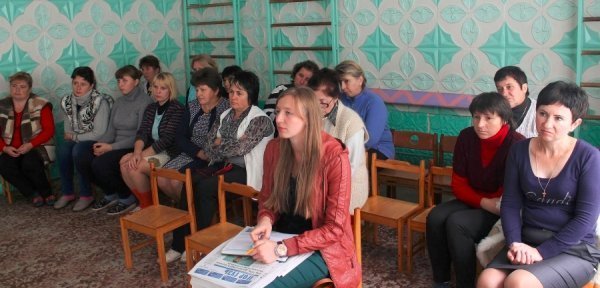 Освіта, земля, межі міст, бюджет, тарифи, ліс - в Устилузі обговорили найгостріші проблеми. ФОТО