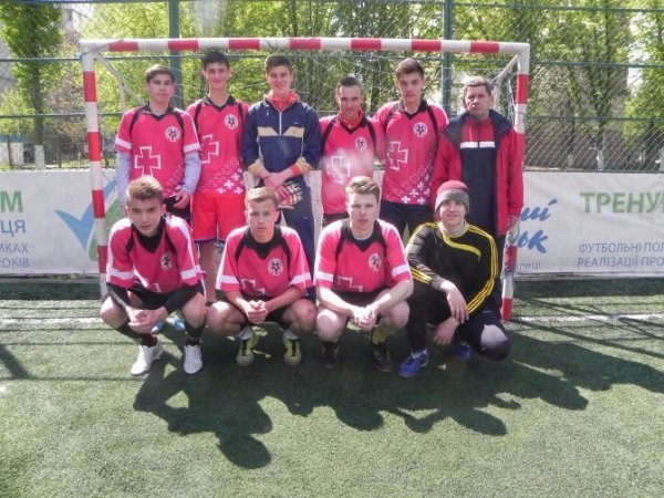 Команда Луцького педагогічного коледжу виграла змагання з міні футболу. ФОТО
