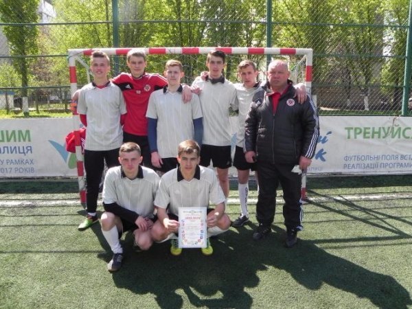Команда Луцького педагогічного коледжу виграла змагання з міні футболу. ФОТО