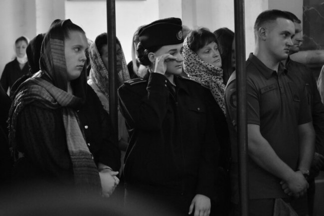 У Луцьку попрощалися з Героєм Ігорем Дуплієм, який більше року вважався зниклим безвісти. ФОТО