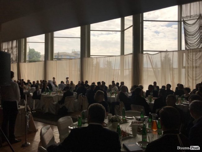 У Луцьку розпочався молитовний сніданок